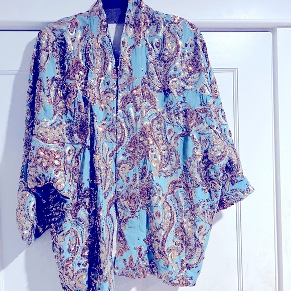💛All that glitters …is gold … Anthro gold sequin kimono. Sz.MLNWT 🎄HolidayReady! - Picture 8 of 16